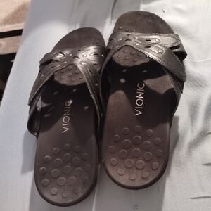 Vionic Women's Black Sandals